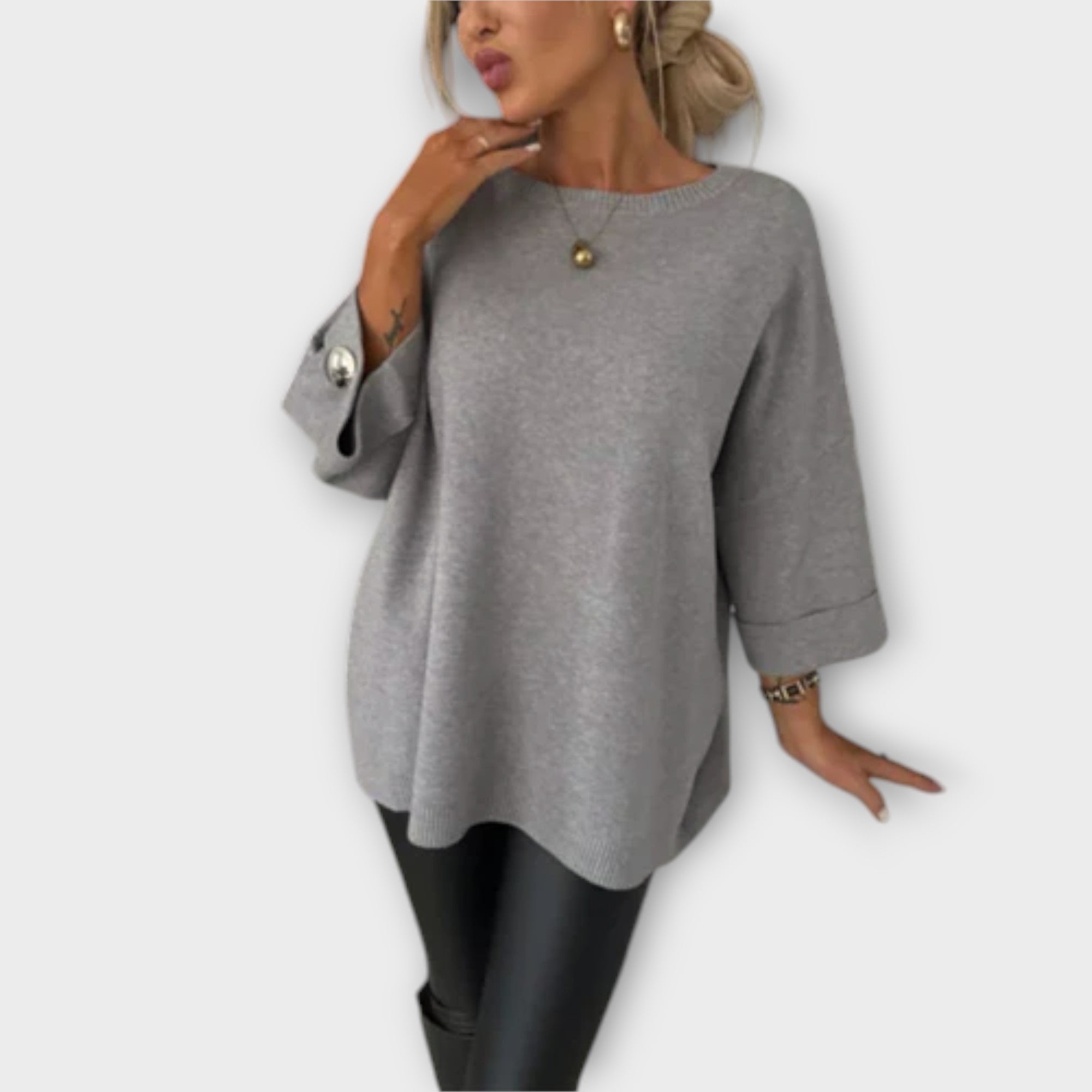 Isabella - Elegantly Knitted Blouse