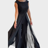 Lina - Elegant Night Monochrome