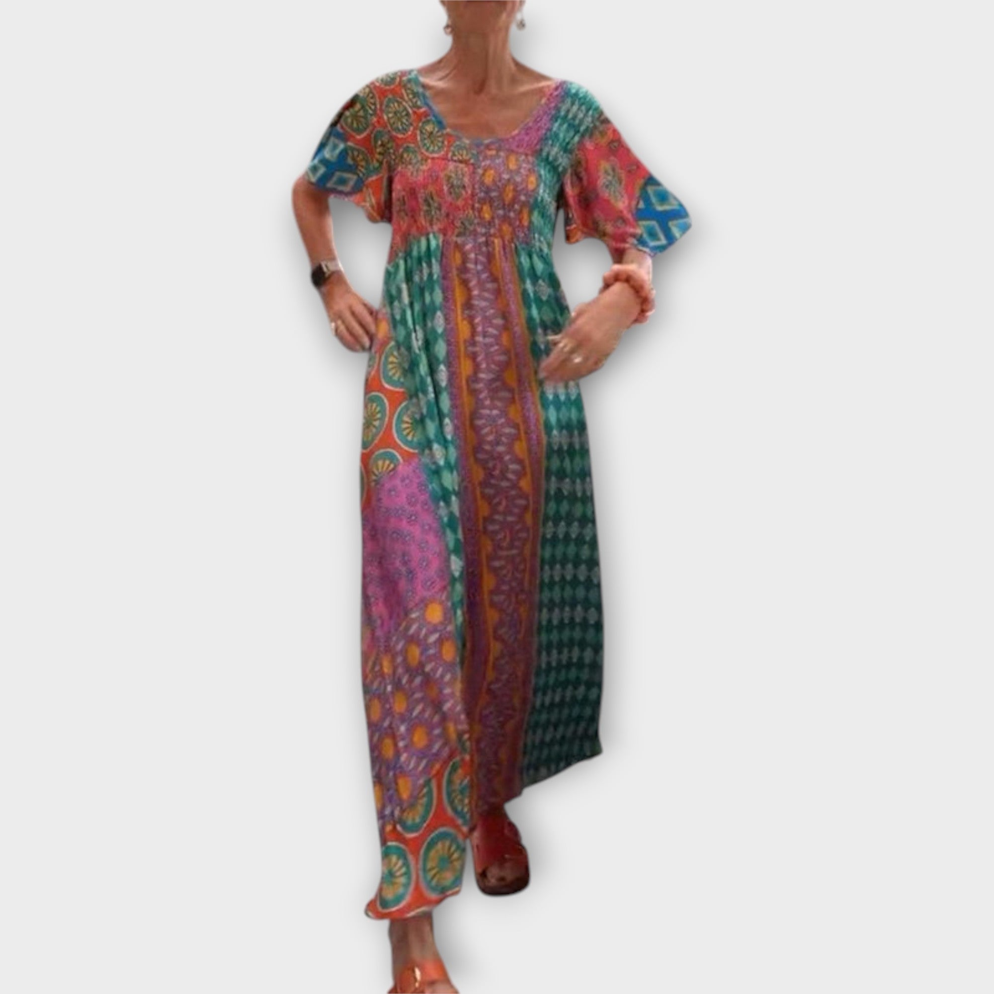 Melania - Boho Stila Kleitas ar Vibrējošām Krāsām