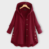 Leslie - Silta jaka ar pogām" can be rewritten as "Leslie - Silky Warm Jacket with Buttons.