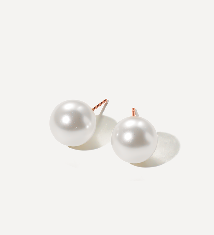 Serene Pearl White Auskari