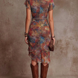 Martina - Midi plisēta kleita ar V izgriezumu, bohemas iedvesmota abstrakta mākslas raksta