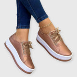 Yoleni | Footwear