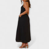 Lydia - Melna midi halter kleita ar akcentu viduklī